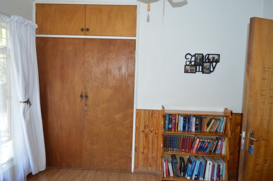 4 Bedroom Property for Sale in Flamwood North West
